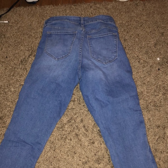 Old Navy Rockstar Jeans - Picture 4 of 4